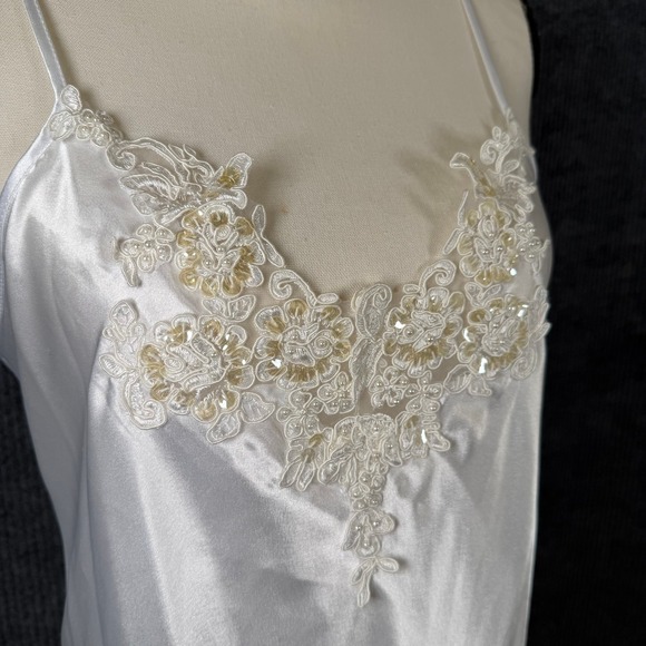 california dynasty Other - California Dynasty Satin Maxi Nightgown Sz M White Lace Sequin Bridal Glam VTG